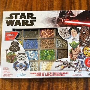STAR WARS Fused Bead Kit- 4,500 beads- New in Box